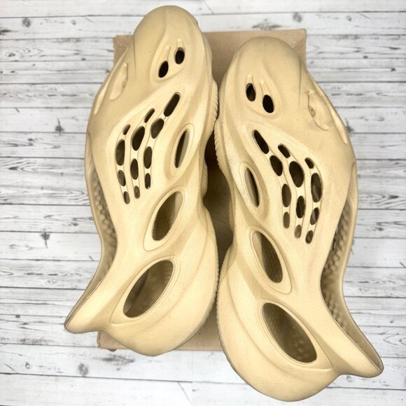 Adidas Yeezy foam runner ‘Ochre’ | Size 14M - Picture 4 of 7